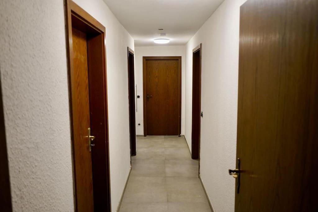 Helle Kellerwohnung Im Gruenen Mit Sauna Colónia Exterior foto