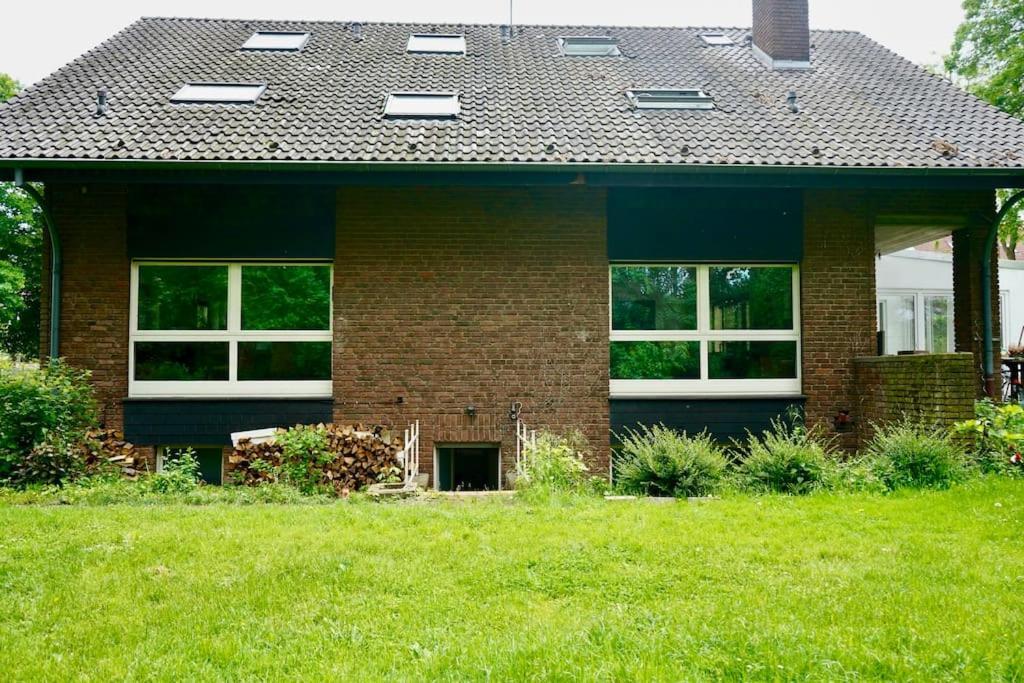 Helle Kellerwohnung Im Gruenen Mit Sauna Colónia Exterior foto