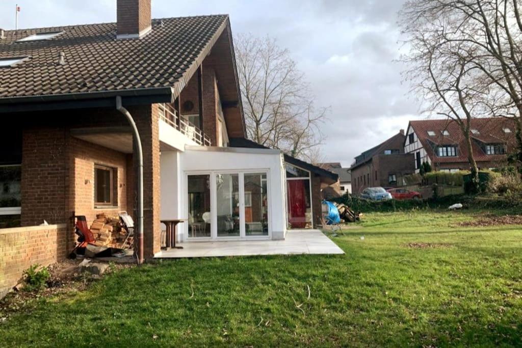 Helle Kellerwohnung Im Gruenen Mit Sauna Colónia Exterior foto